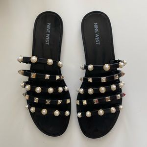 Nine West Black Cariana jelly sandal size 8